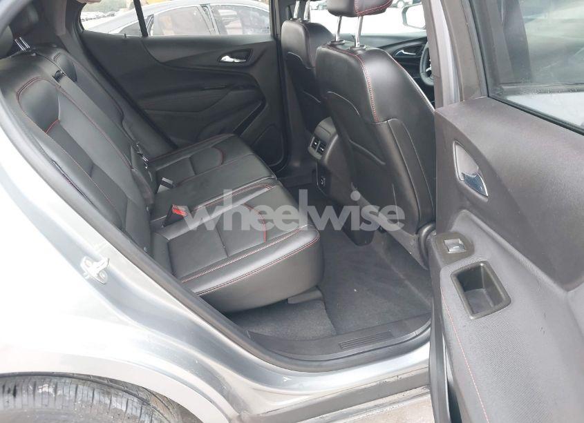 Photo 8 of 2024 Chevrolet Equinox FWD RS (VIN 3GNAXMEG9RS105078)