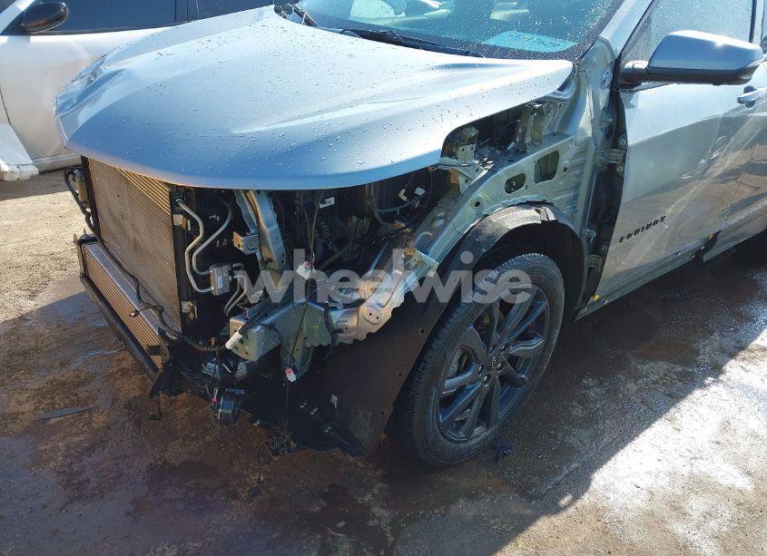 Photo 6 of 2024 Chevrolet Equinox FWD RS (VIN 3GNAXMEG9RS111320)