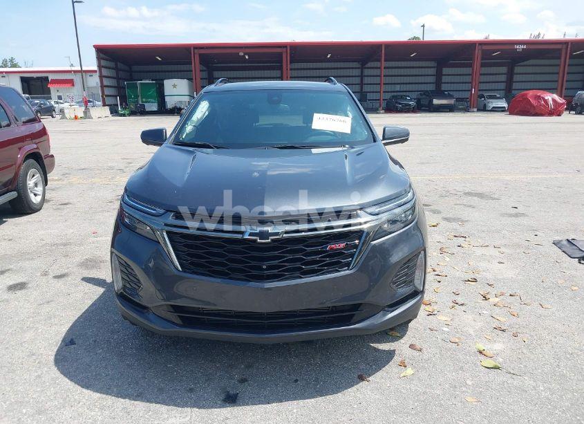Photo 13 of 2023 Chevrolet Equinox FWD RS (VIN 3GNAXMEGXPS162984)