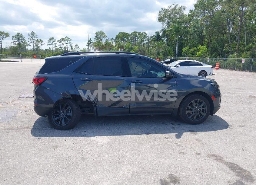 Photo 14 of 2023 Chevrolet Equinox FWD RS (VIN 3GNAXMEGXPS162984)