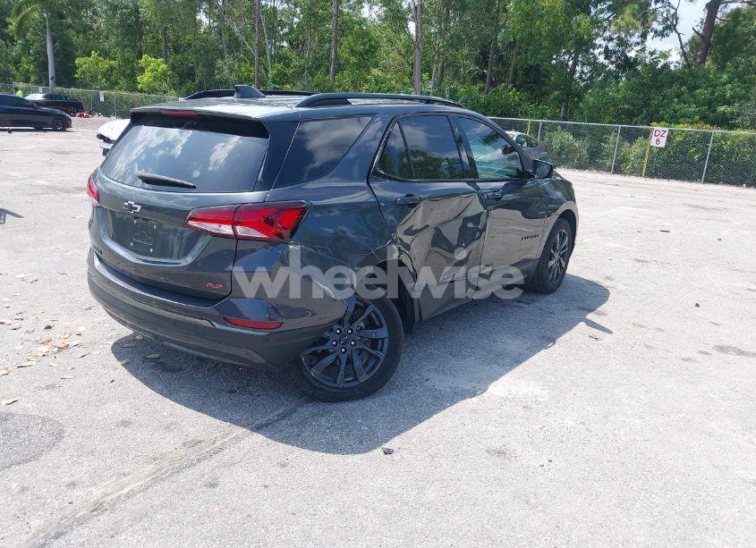 Photo 4 of 2023 Chevrolet Equinox FWD RS (VIN 3GNAXMEGXPS162984)
