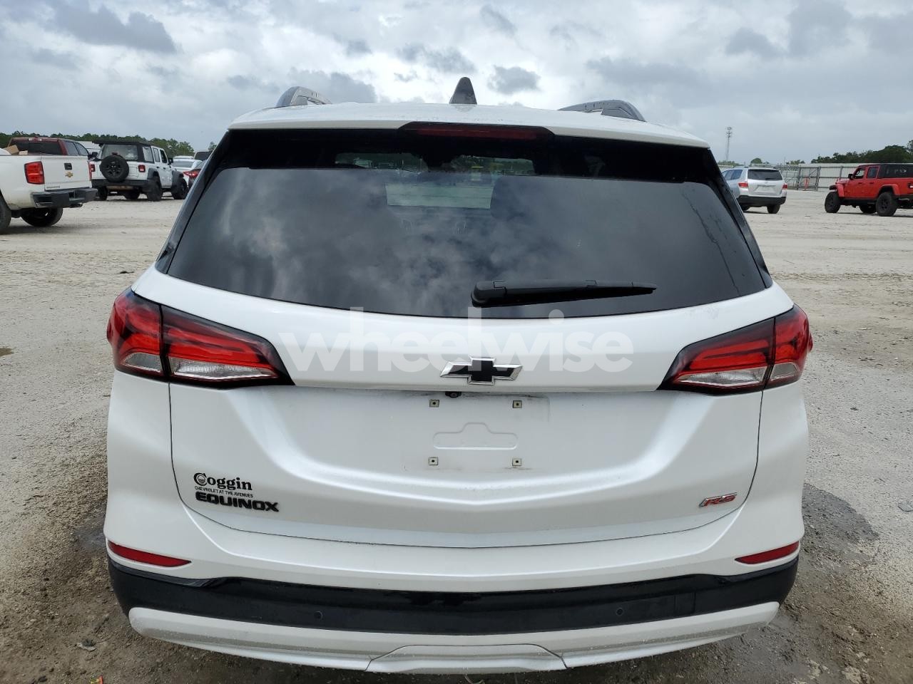 Photo 6 of 2024 CHEVROLET EQUINOX RS (VIN 3GNAXMEGXRS125078)