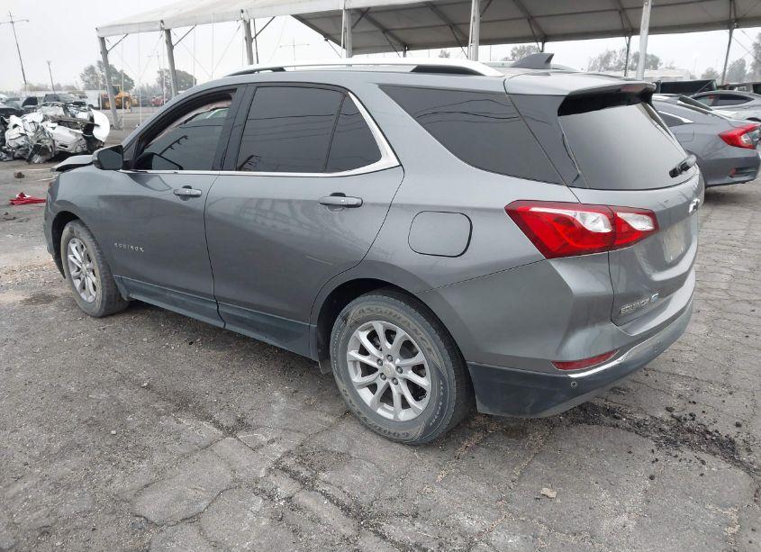 Photo 3 of 2019 Chevrolet Equinox LT (VIN 3GNAXMEU4KL259655)