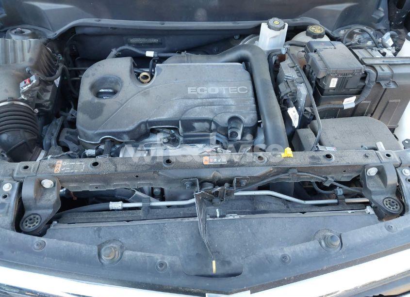 Photo 10 of 2018 Chevrolet Equinox PREMIER (VIN 3GNAXMEV0JL131582)