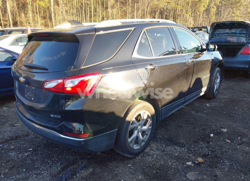 Photo 4 of 2018 Chevrolet Equinox PREMIER (VIN 3GNAXMEV0JL131582)