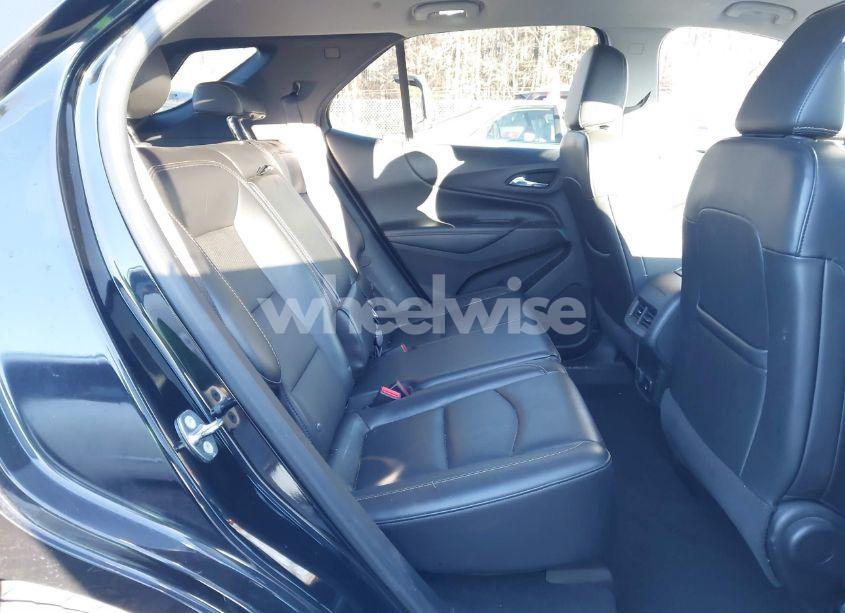 Photo 8 of 2018 Chevrolet Equinox PREMIER (VIN 3GNAXMEV0JL131582)