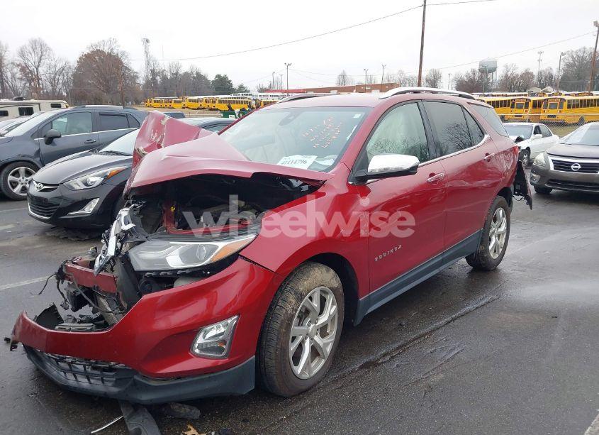 Photo 2 of 2018 Chevrolet Equinox PREMIER (VIN 3GNAXMEV0JS625835)