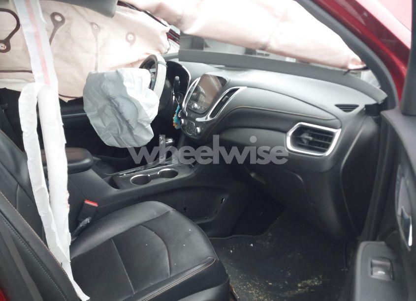 Photo 5 of 2018 Chevrolet Equinox PREMIER (VIN 3GNAXMEV0JS625835)