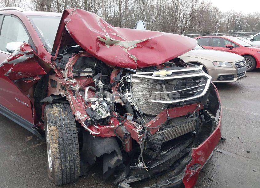 Photo 6 of 2018 Chevrolet Equinox PREMIER (VIN 3GNAXMEV0JS625835)