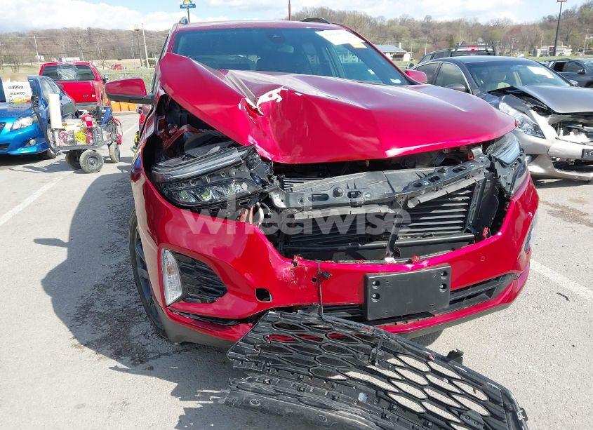 Photo 6 of 2022 Chevrolet Equinox FWD RS (VIN 3GNAXMEV1NS159192)