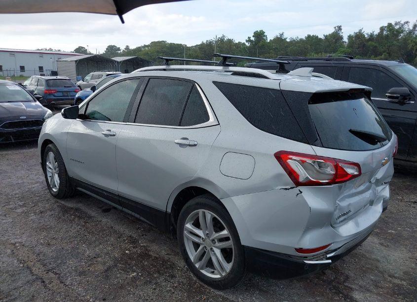 Photo 3 of 2018 Chevrolet Equinox PREMIER (VIN 3GNAXMEV2JL110877)
