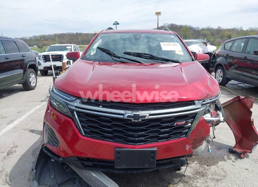 Photo 12 of 2022 Chevrolet Equinox FWD RS (VIN 3GNAXMEV3NS119602)
