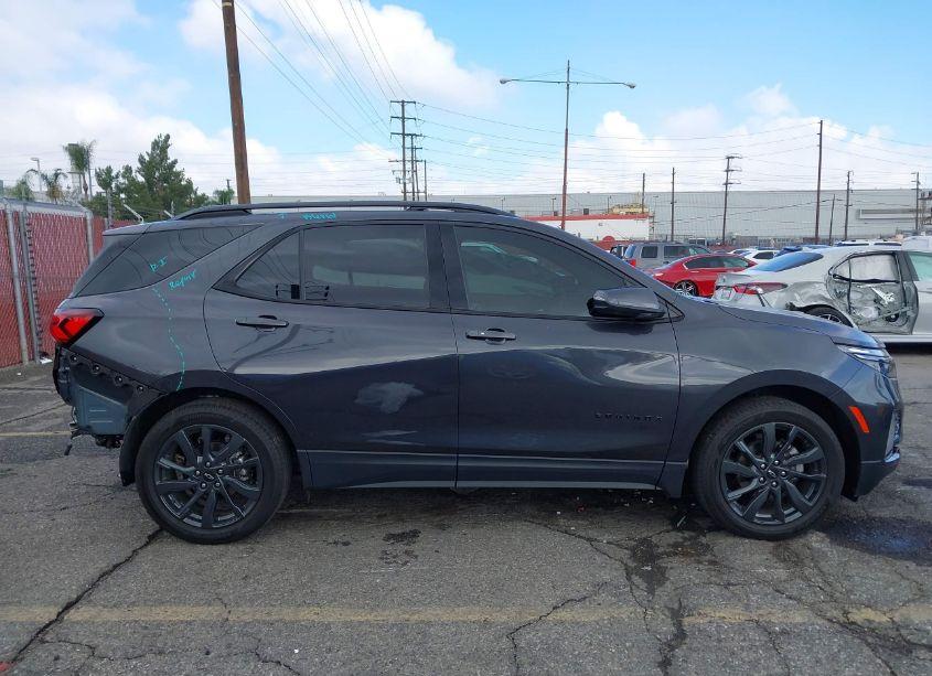 Photo 14 of 2022 Chevrolet Equinox FWD RS (VIN 3GNAXMEV3NS247161)