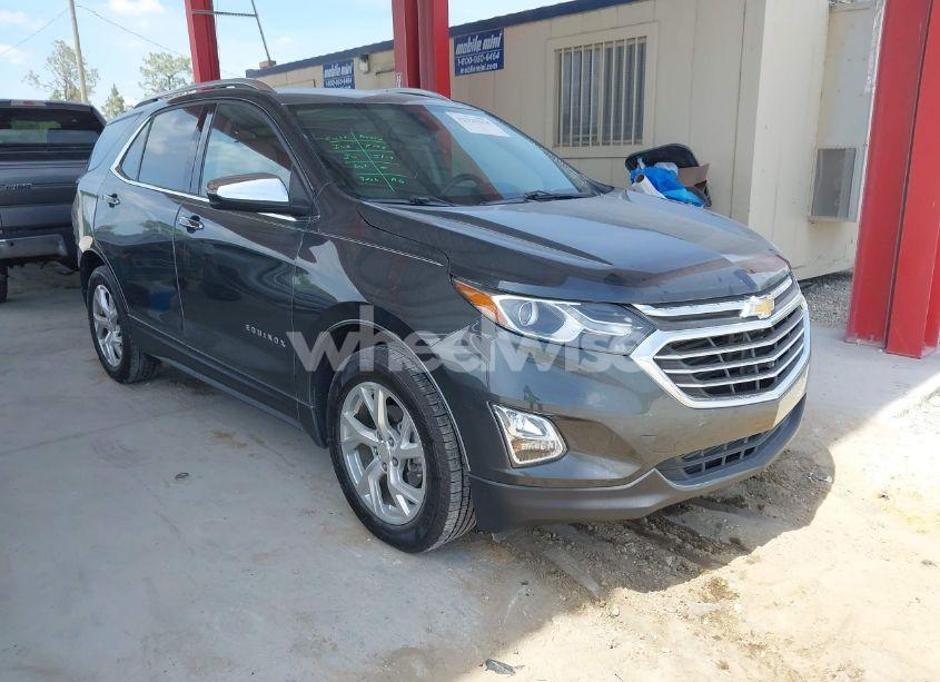 2018 Chevrolet Equinox PREMIER (VIN 3GNAXMEV4JS624252) main photo