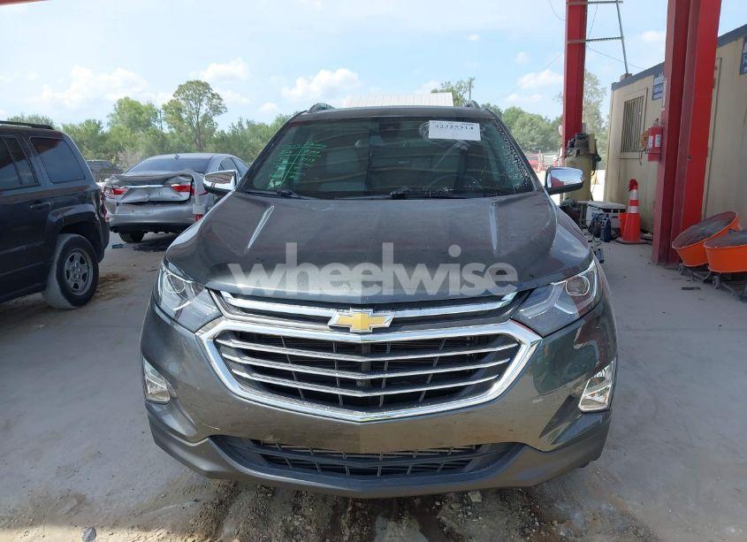 Photo 13 of 2018 Chevrolet Equinox PREMIER (VIN 3GNAXMEV4JS624252)