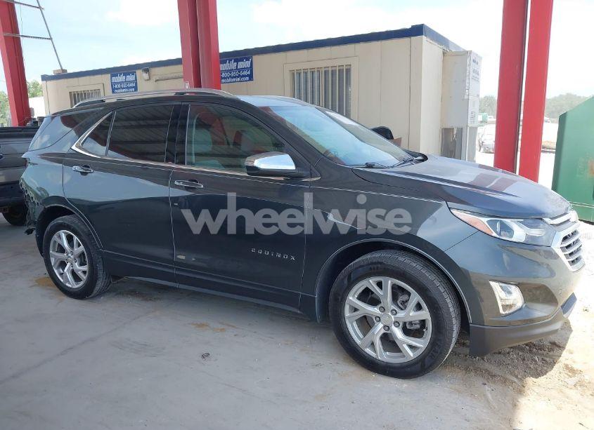 Photo 14 of 2018 Chevrolet Equinox PREMIER (VIN 3GNAXMEV4JS624252)