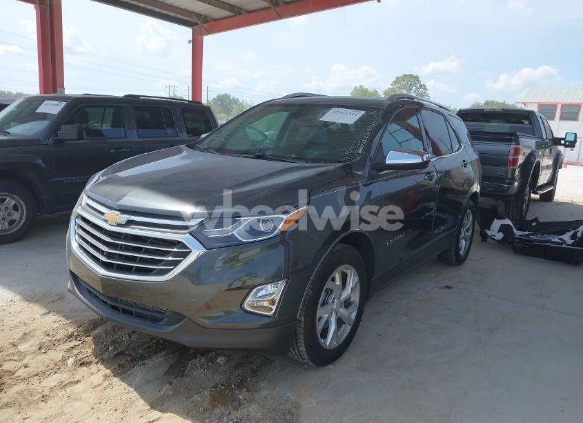 Photo 2 of 2018 Chevrolet Equinox PREMIER (VIN 3GNAXMEV4JS624252)