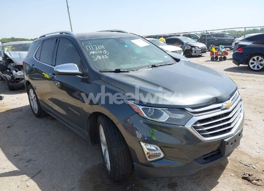 2018 Chevrolet Equinox PREMIER (VIN 3GNAXMEV5JS508705) main photo