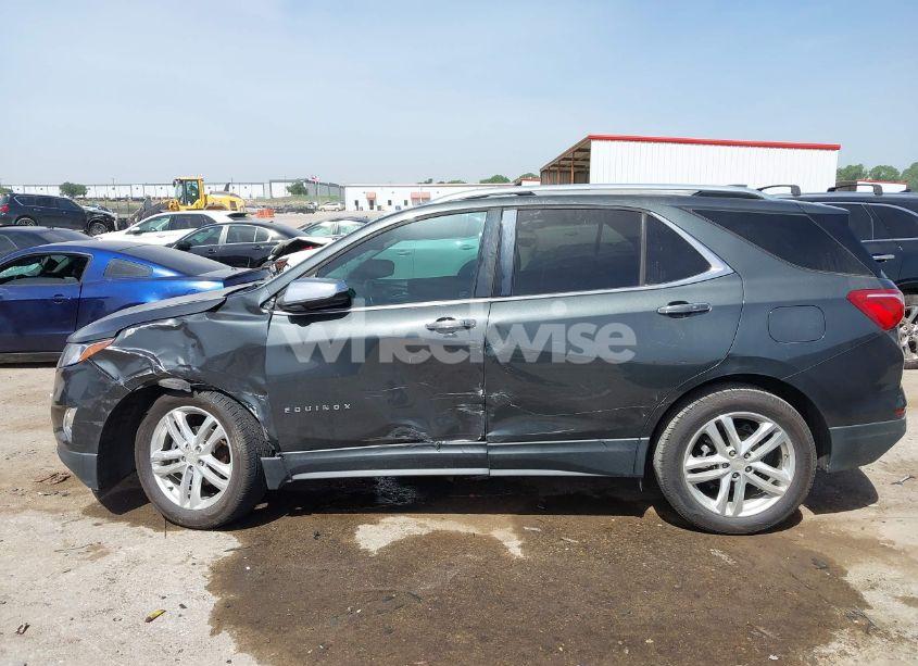 Photo 14 of 2018 Chevrolet Equinox PREMIER (VIN 3GNAXMEV5JS508705)