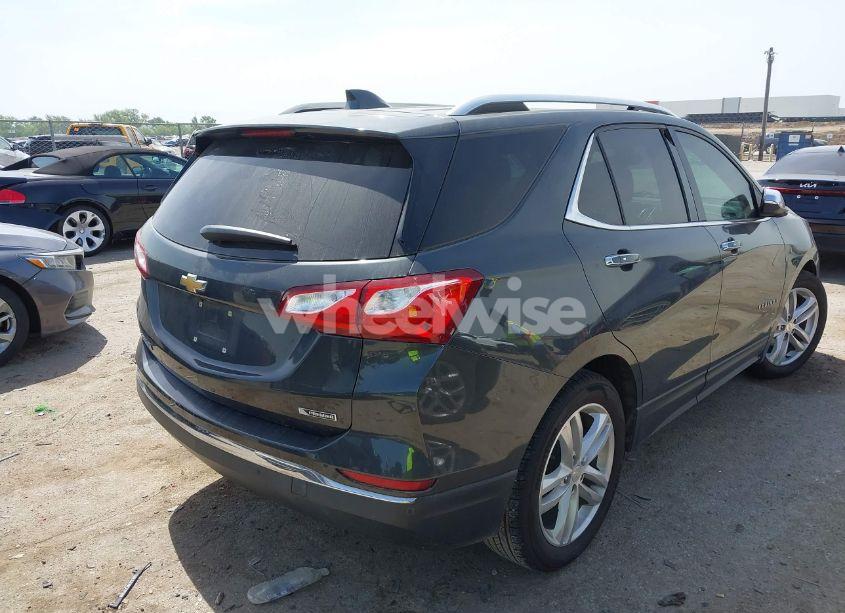 Photo 4 of 2018 Chevrolet Equinox PREMIER (VIN 3GNAXMEV5JS508705)