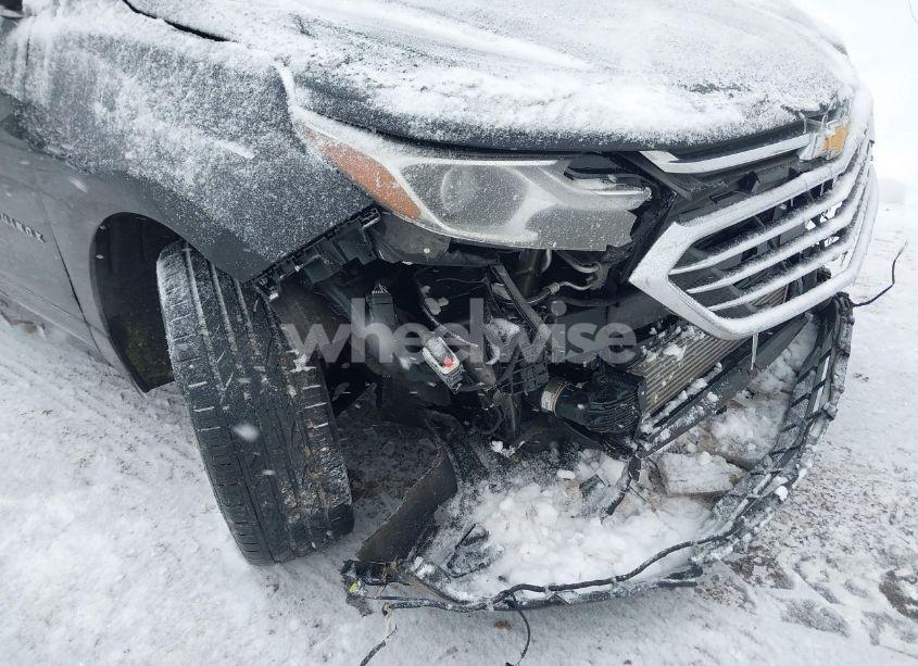 Photo 6 of 2018 Chevrolet Equinox PREMIER (VIN 3GNAXMEV6JL340650)