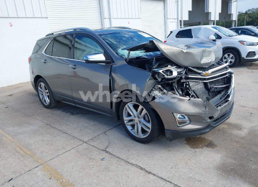 2018 Chevrolet Equinox PREMIER (VIN 3GNAXMEV7JS550101) main photo