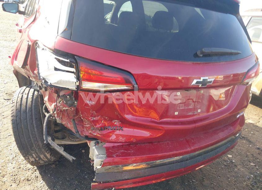 Photo 19 of 2022 Chevrolet Equinox FWD RS (VIN 3GNAXMEV7NS185263)