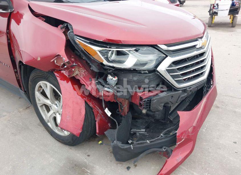 Photo 6 of 2018 Chevrolet Equinox PREMIER (VIN 3GNAXMEV8JS528155)