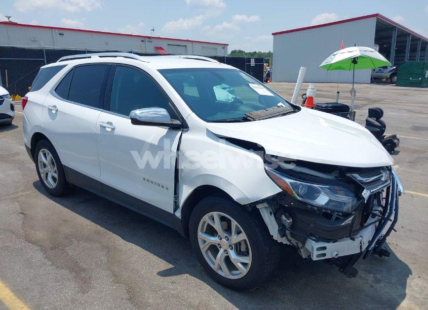 2018 Chevrolet Equinox PREMIER (VIN 3GNAXMEV8JS595483) main photo
