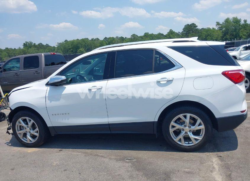 Photo 15 of 2018 Chevrolet Equinox PREMIER (VIN 3GNAXMEV8JS595483)
