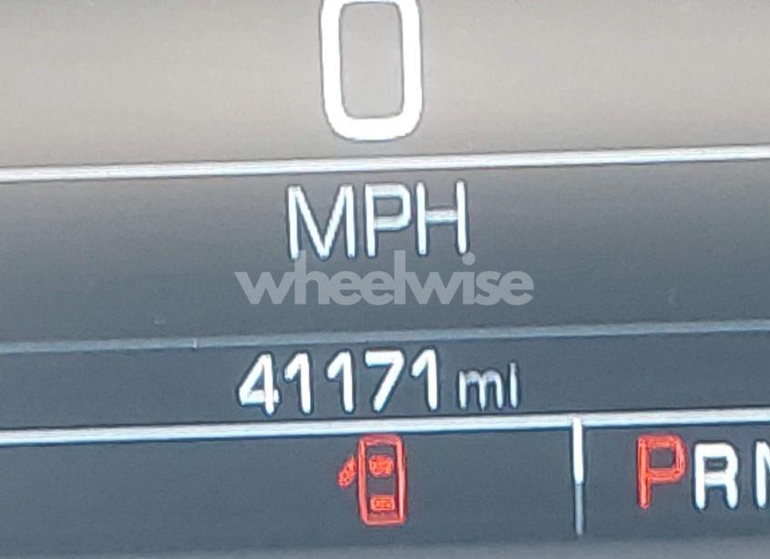 Photo 16 of 2018 Chevrolet Equinox PREMIER (VIN 3GNAXMEV8JS595483)