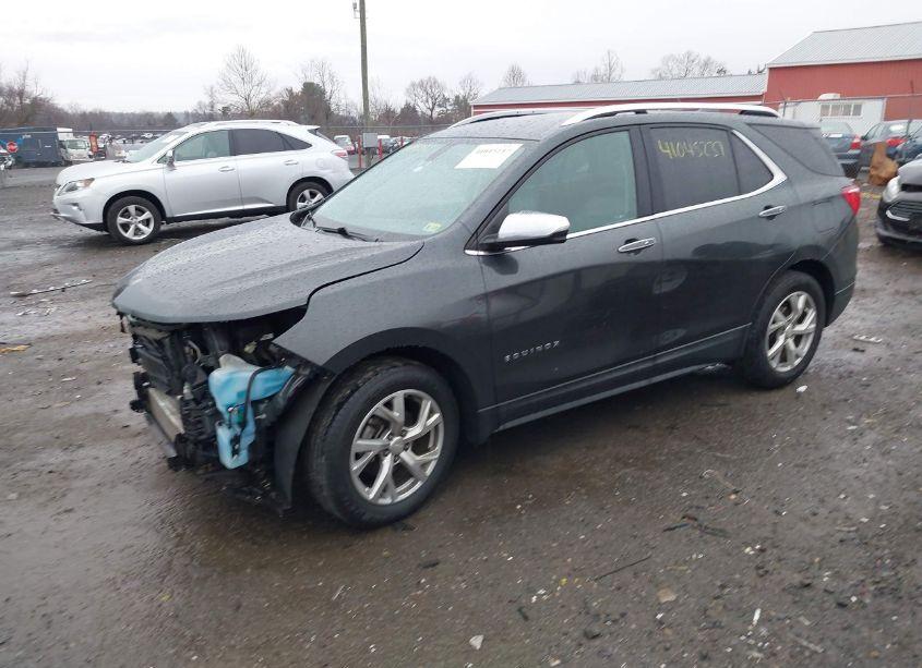 Photo 2 of 2018 Chevrolet Equinox PREMIER (VIN 3GNAXMEVXJS519652)