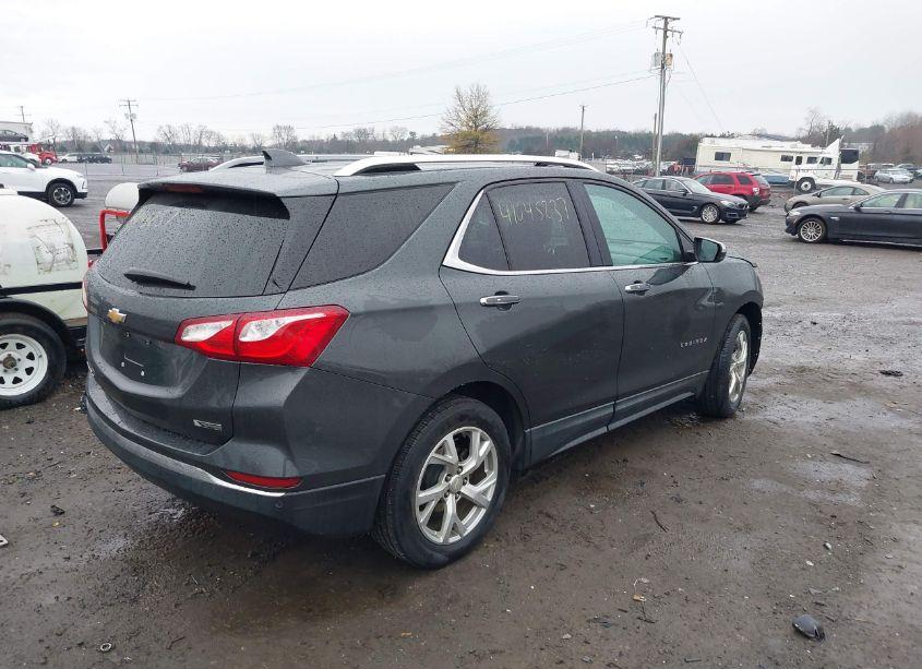Photo 4 of 2018 Chevrolet Equinox PREMIER (VIN 3GNAXMEVXJS519652)