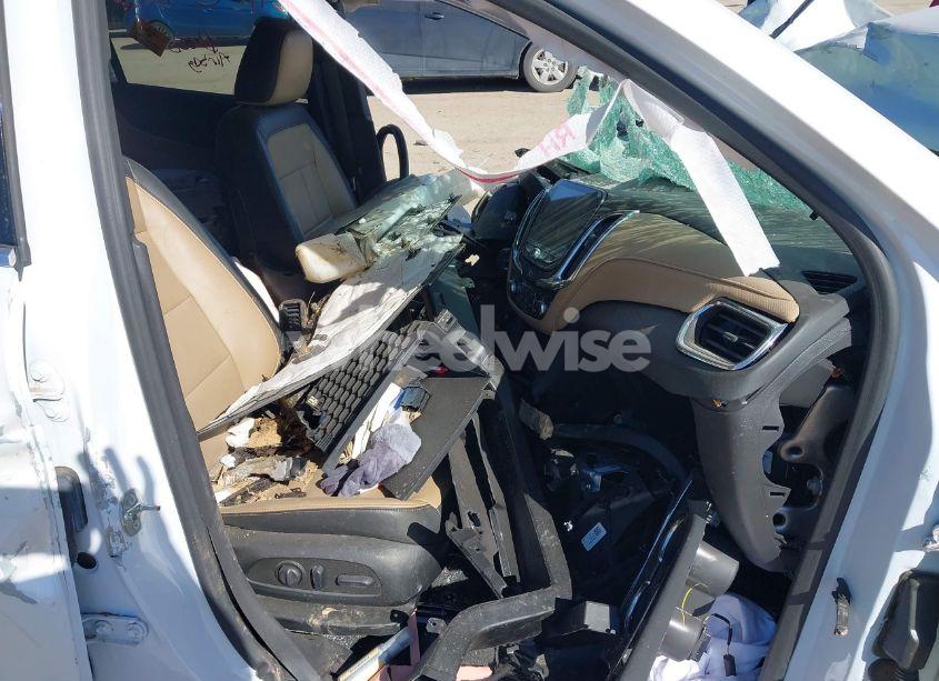 Photo 5 of 2023 Chevrolet Equinox FWD PREMIER (VIN 3GNAXNEG0PL217121)