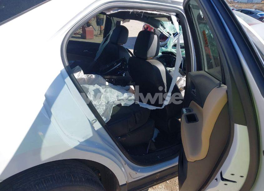 Photo 8 of 2023 Chevrolet Equinox FWD PREMIER (VIN 3GNAXNEG0PL217121)