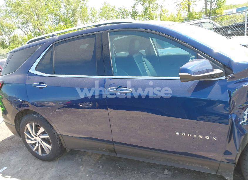 Photo 14 of 2023 Chevrolet Equinox FWD PREMIER (VIN 3GNAXNEG1PL181195)