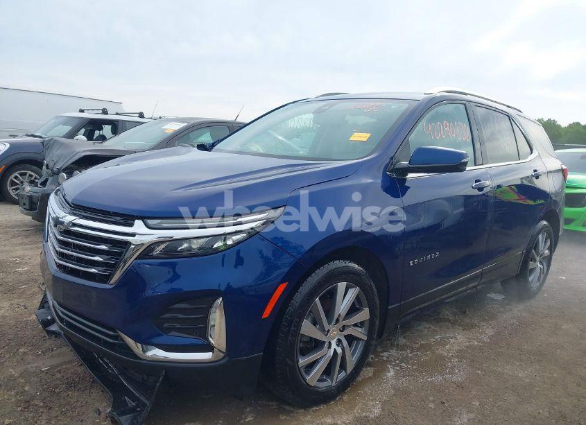 Photo 2 of 2023 Chevrolet Equinox FWD PREMIER (VIN 3GNAXNEG1PL181195)