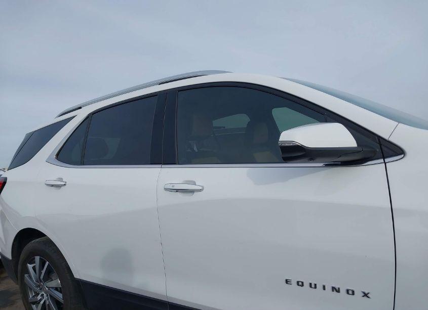 Photo 13 of 2023 Chevrolet Equinox FWD PREMIER (VIN 3GNAXNEG1PL222800)