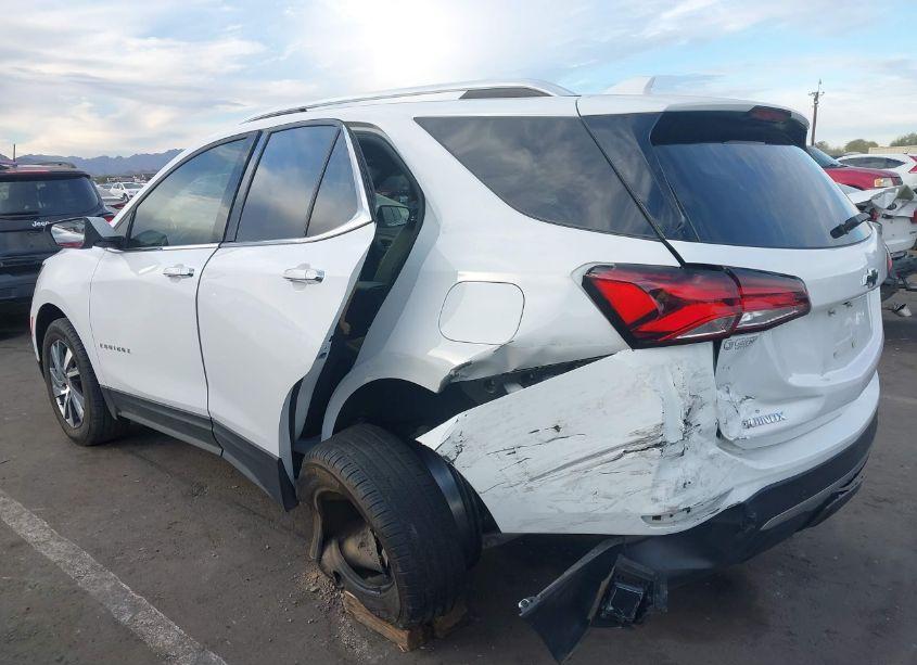 Photo 3 of 2023 Chevrolet Equinox FWD PREMIER (VIN 3GNAXNEG1PL222800)