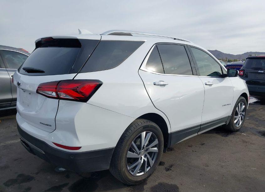 Photo 4 of 2023 Chevrolet Equinox FWD PREMIER (VIN 3GNAXNEG1PL222800)