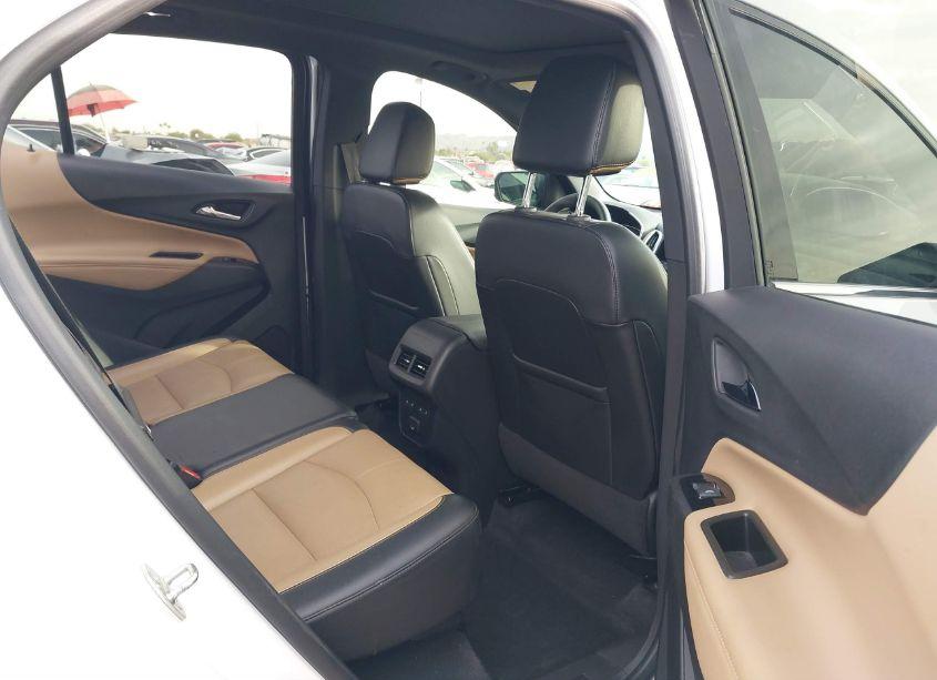 Photo 8 of 2023 Chevrolet Equinox FWD PREMIER (VIN 3GNAXNEG1PL222800)
