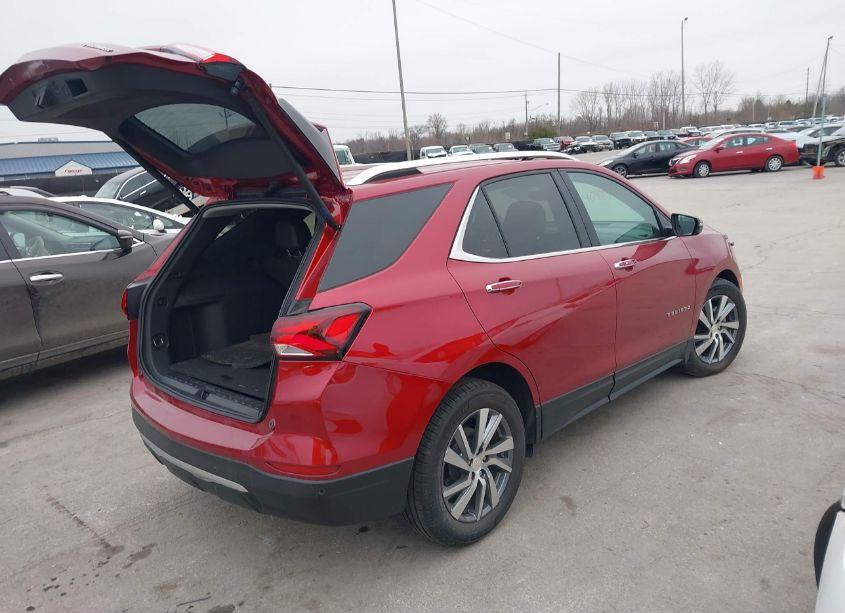 Photo 4 of 2023 Chevrolet Equinox FWD PREMIER (VIN 3GNAXNEG3PL215024)