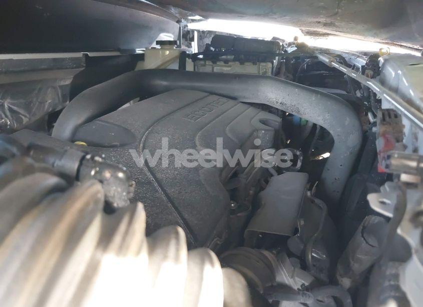 Photo 10 of 2023 Chevrolet Equinox FWD PREMIER (VIN 3GNAXNEG6PL174436)