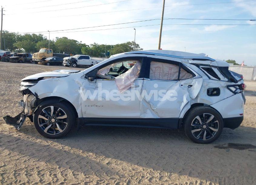 Photo 14 of 2023 Chevrolet Equinox FWD PREMIER (VIN 3GNAXNEG6PL174436)