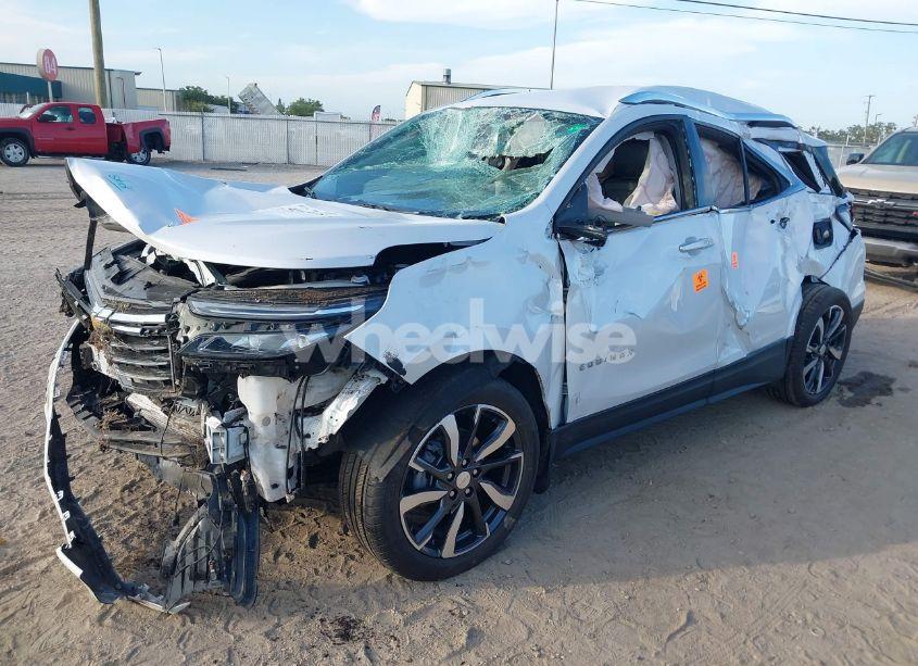 Photo 2 of 2023 Chevrolet Equinox FWD PREMIER (VIN 3GNAXNEG6PL174436)