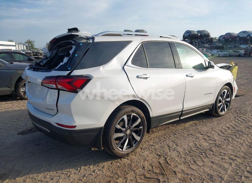 Photo 4 of 2023 Chevrolet Equinox FWD PREMIER (VIN 3GNAXNEG6PL174436)
