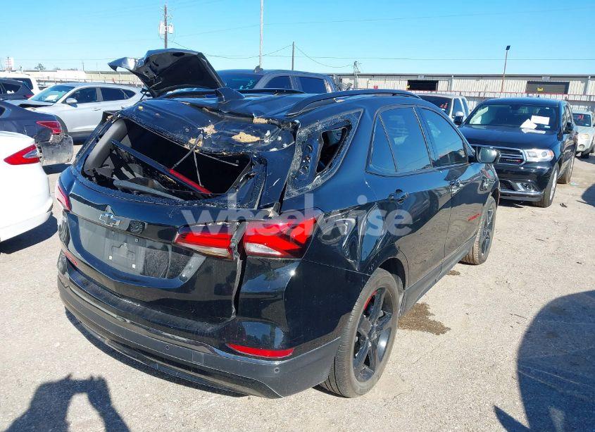 Photo 4 of 2023 Chevrolet Equinox PREMIER (VIN 3GNAXNEG8PL240694)