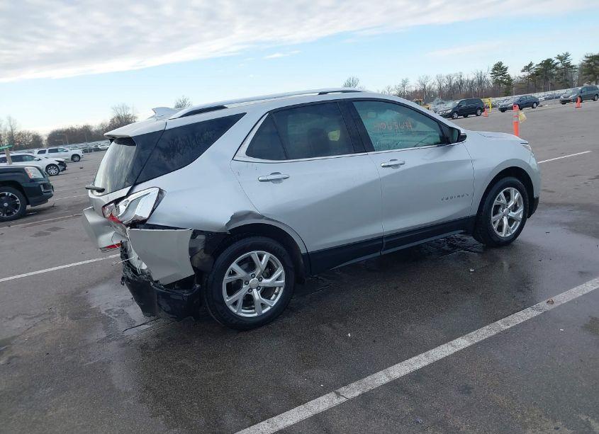 Photo 4 of 2020 Chevrolet Equinox FWD PREMIER 1.5L TURBO (VIN 3GNAXNEV1LS511349)