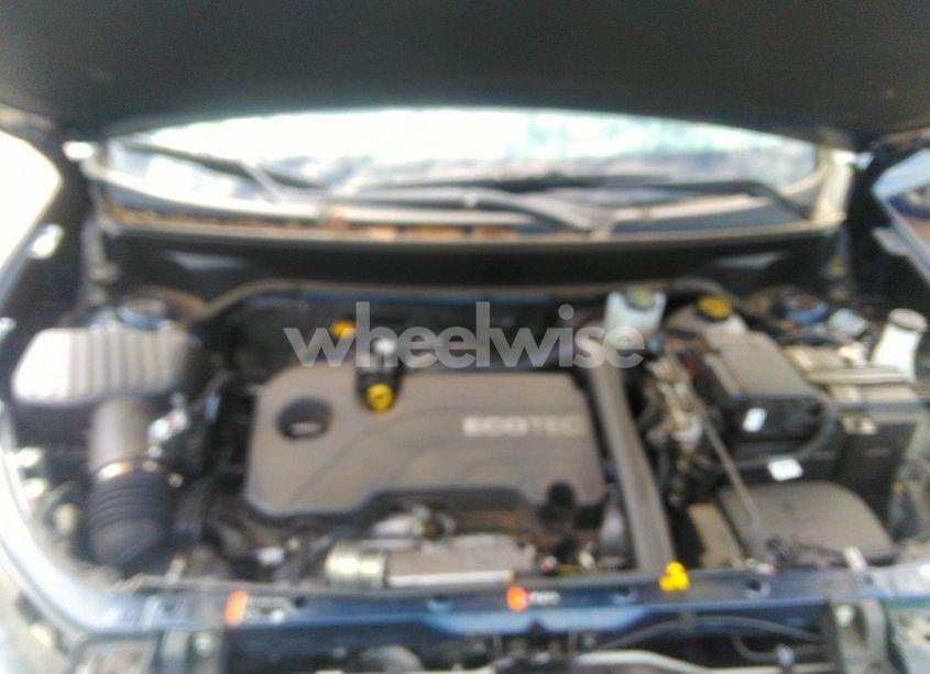 Photo 10 of 2022 Chevrolet Equinox FWD PREMIER (VIN 3GNAXNEV1NS182042)