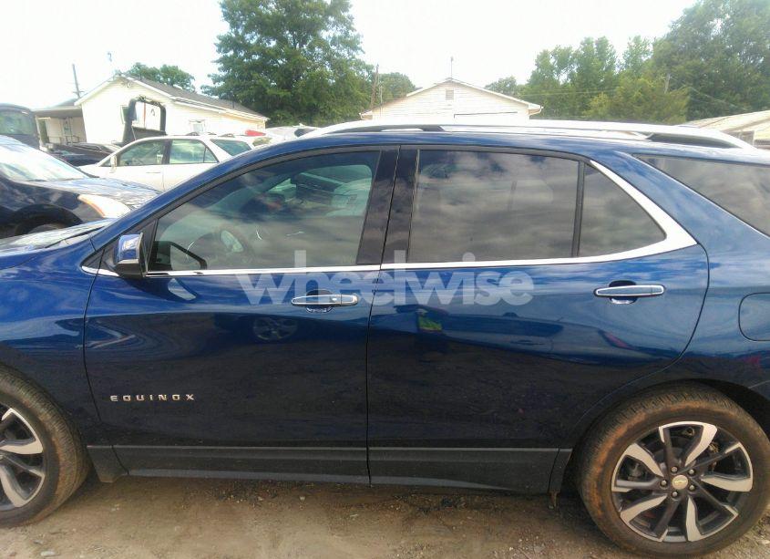 Photo 14 of 2022 Chevrolet Equinox FWD PREMIER (VIN 3GNAXNEV1NS182042)